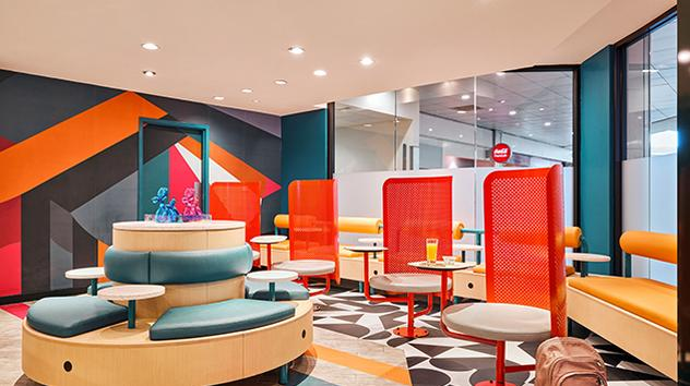 Atlanta GA International ATL Concourse F