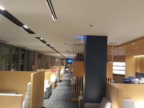 Air France - Klm Skylounge (International Concourse F)