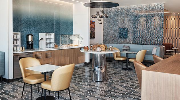 Cincinnati OH Cincinnati/Northern Kentucky Intl CVG Concourse B