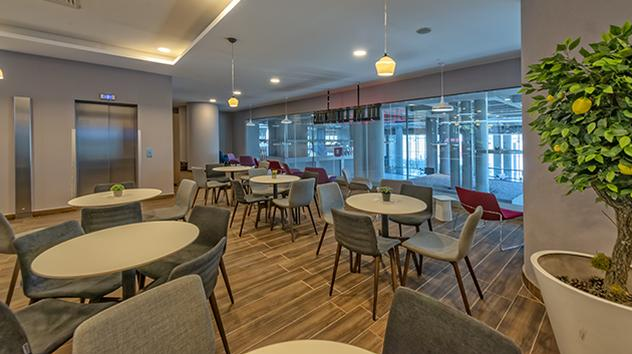 CIP Lounge Domestic