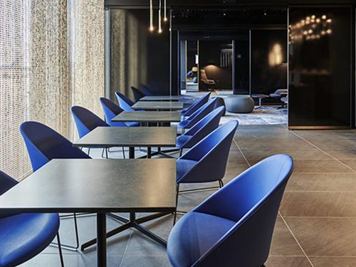 Prima Vista Lounge - Portus
