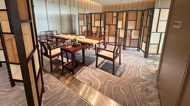 First Class Lounge