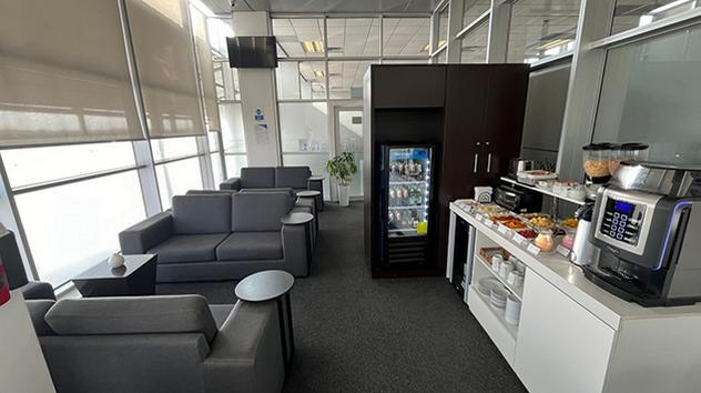 Andes Salon VIP