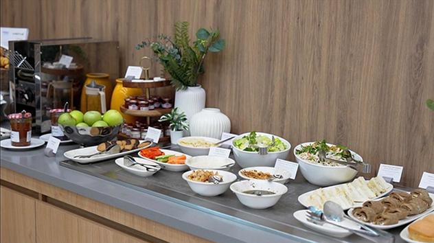 Kuwait International KWI Terminal  5