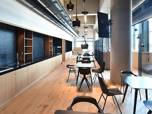 Business Lounge