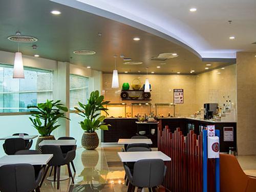 Pearl Lounge Zambia