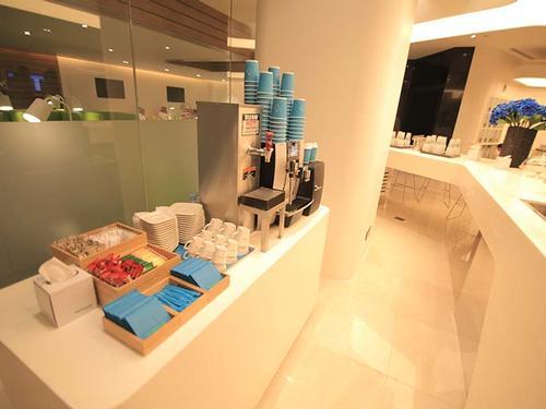 Wellcome Lounge (3-6hr stay)