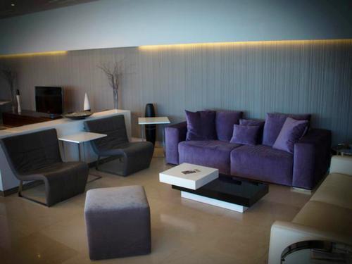 Primeclass CIP Lounge