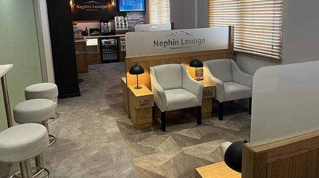 Nephin Lounge