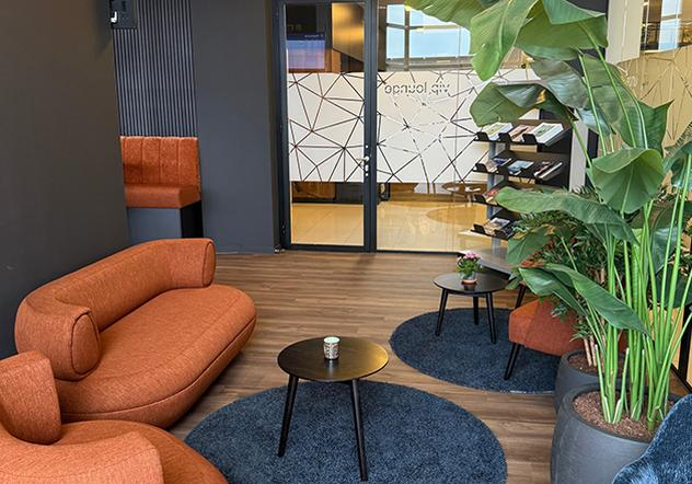 Horizon Lounge