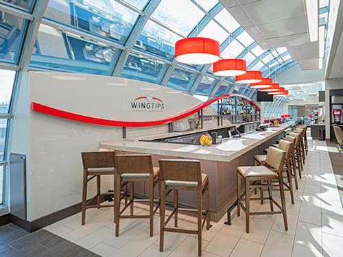 Wingtips Lounge St. Louis (Terminal 2)