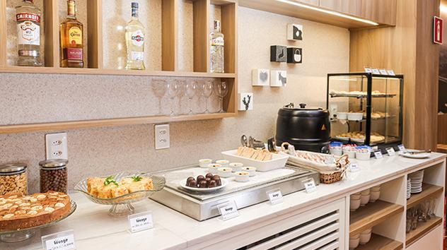 Aeroporto Internacional de Teresina – Petronio Portella THE Outros locais