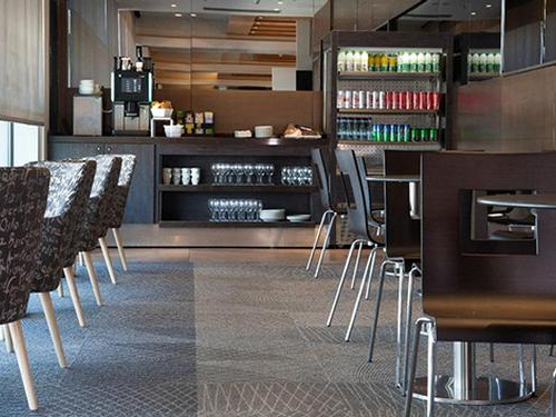 Dan Lounge